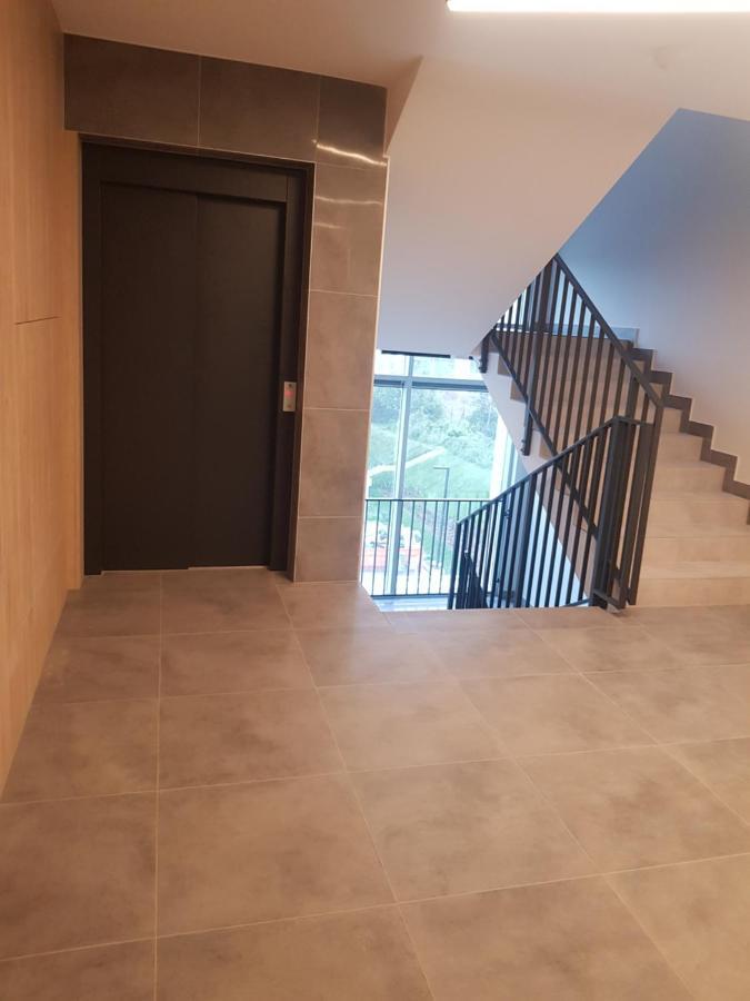 Apartament 4 Osobowy Gdansk Nr Karty 7176, Gdansk